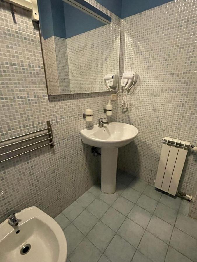 Locami Holiday&Rooms Suite Jolanda Catane Extérieur photo