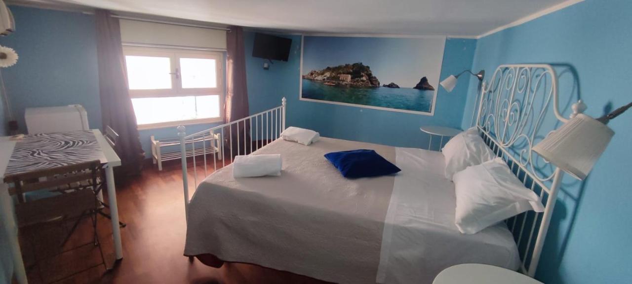 Locami Holiday&Rooms Suite Jolanda Catane Extérieur photo
